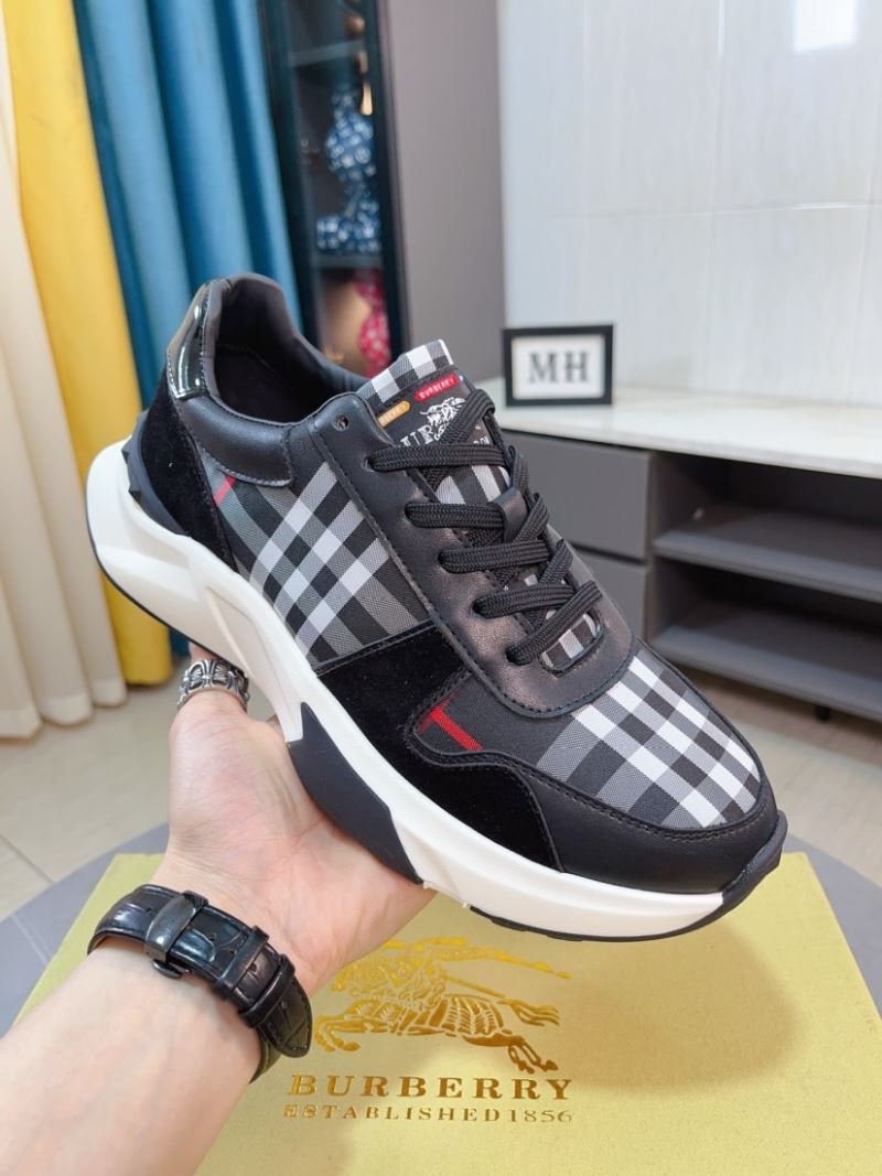 Burberry Low Shoes